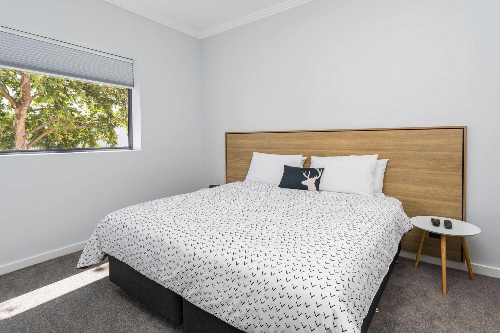 וואגה וואגה Civic Apartments מראה חיצוני תמונה